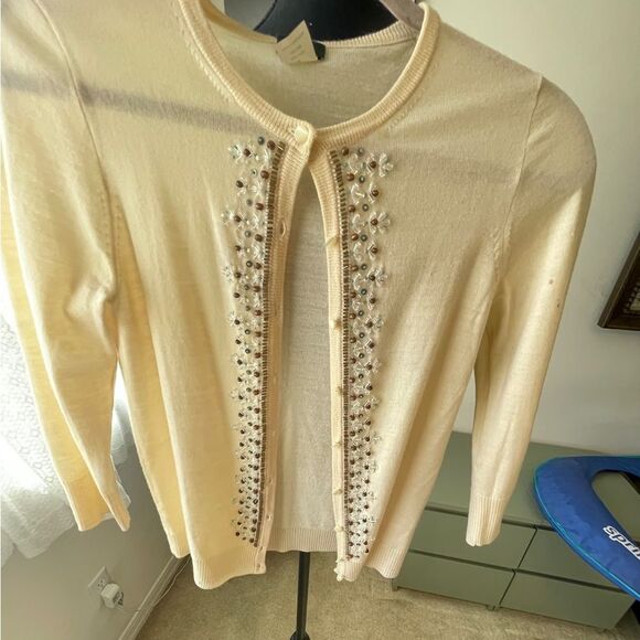 J Crew/S/Embellished Cream Sweater - Picture 8 of 8